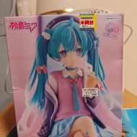 简单开个箱，面相还是和原色一样好看，实物的水手服蓝版外套个人感觉比原色的还好看一些