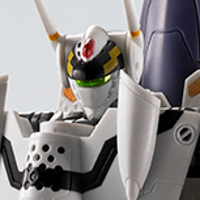 HI-METAL R VF-0S凤凰号（罗伊·福克专用机）＋ QF-2200D-B 幽灵号