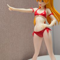 泳装香香，很香，很美