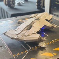 圣盾工业 锤头鲨