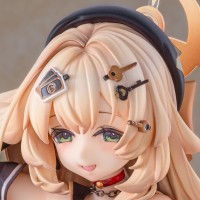 蔚蓝档案 笑面教授