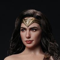 《蝙蝠侠大战超人：正义黎明》-神奇女侠1/6收藏级可动人偶