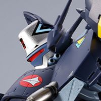 DX超合金 VF-17S 隐形夜魔女武神（卡姆林·木崎专用机）