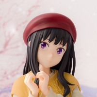 莉可丽丝 井上泷奈 冬装