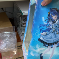 盒子烂了。。。