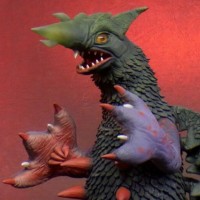 大怪兽系列 嘎兰 少年Ric限定版商品