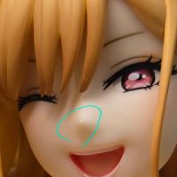 黑点刚好在鼻尖，看着有点难受啊。