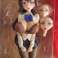 淋湿的风纪员手办