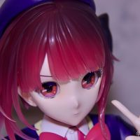 有马佳奈也一直盯着你