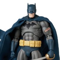 MAFEX No.295 蝙蝠侠 战损版 Ver.