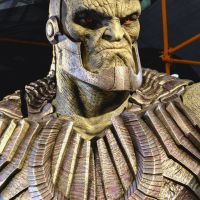 W2025上海 扎克施耐德正义联盟 达克赛德实物图