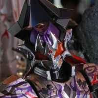 S.H.Figuarts 假面骑士霸牛 爆裂狂怒