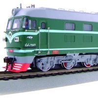 CD002XX HO比例 东风4B DF4B内燃机车