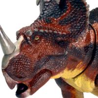 亚伯达独角龙（幼年体）- 1/18可动玩偶