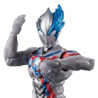 奥特超可动人偶NEO 布莱泽奥特曼