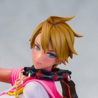 飞鸟琉衣 粉色夏季水手服