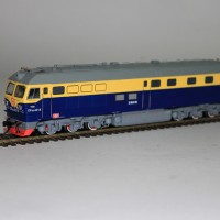 CD003 HO比例 东风4D DF4D内燃机车