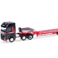 318358 沃尔沃FH GL 2020 6x2牵引车；Mammoet410114 公路货运