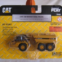 55406 CAT730铰接式水柜卡车