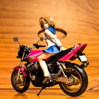 后减震有联动结构