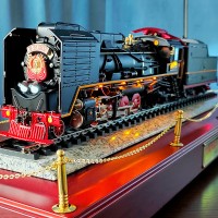 美标O比例 解放型（南满洲铁道Mikai）2-8-2蒸汽机车火车静态#304“毛泽东号”1977