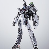 DX超合金 VF-31F 齐格飞（疾风·伊梅尔曼／梅萨·伊雷菲尔特搭乘机）