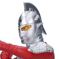 英雄勇像 赛文奥特曼