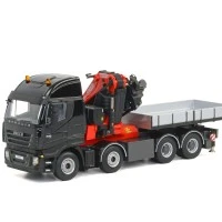 04-1090 依维柯stralis as2 8x4牵引卡车+法西f1300随车起重机