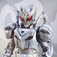 铠拼Z 风鹰侠