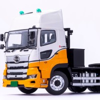 KK1300SS 日野Profia SS 6X4高顶牵引卡车