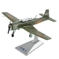 1/48 初教-6教练机；绿色涂装