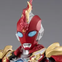 S.H.Figuarts 奥美迦奥特曼 朱雀装甲