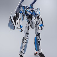 DX超合金  VF-31AX 卡伊洛斯 PLUS（ 疾风·伊梅尔曼专用机）