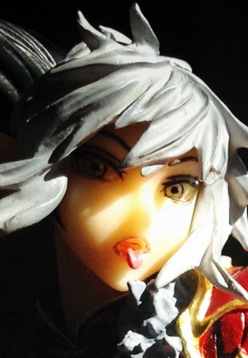 女皇之刃 歴戦の傭兵 艾奇多娜 -斗姬乱舞- 紅Ver. ポリストーン製