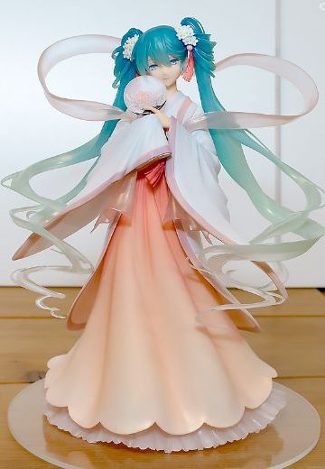 新品预览 キャラクター・ボーカル・シリーズ01 初音ミク 中秋明月Ver. 1/8 完成品フィギュア[グッドスマイルカンパニー]