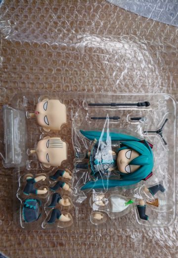 萌贱，贱萌的初音