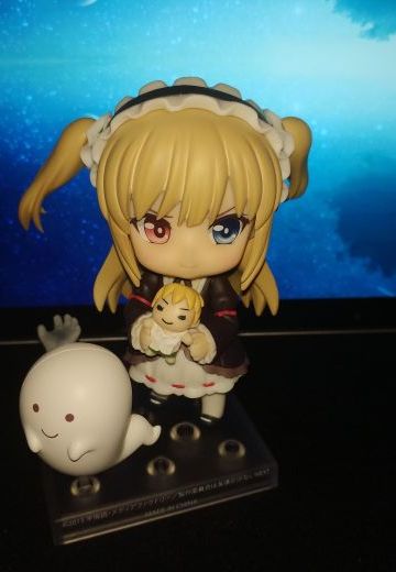 一脸不爽的小鸠