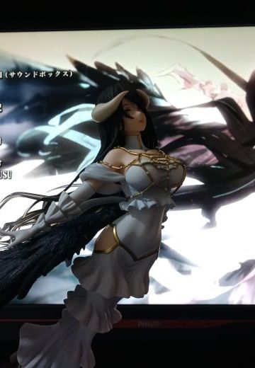 纯白的魅魔 雅儿贝德