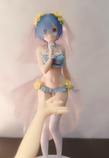 楚楚可怜的蕾姆