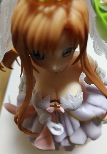 眼镜厂婚纱亚丝娜