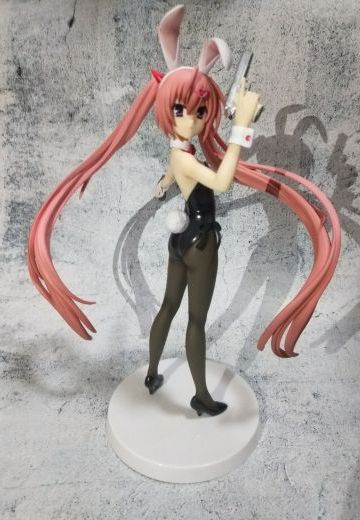 神崎·H·亚里亚