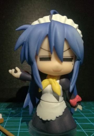 趁电脑不在，拍几张老婆照片