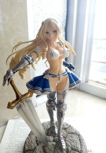 比基尼勇士 圣骑士