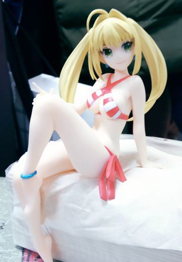 压泡面手办 Fate / Grand Order 	尼禄·克劳狄乌斯 Caster 