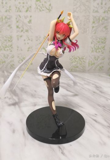 史黛拉•法米利昂 