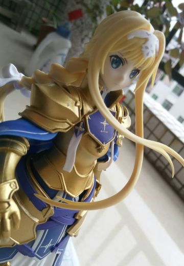 《刀剑神域》Alicization爱丽丝·滋贝鲁库