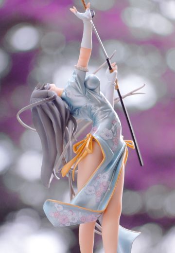 青衣一袭染芳华