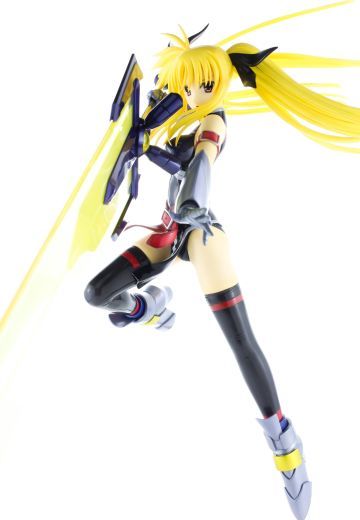 ALTER STRIKERS 菲特 真超音模式