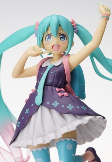【Hpoi开箱】Taito 初音未来 四季系列 Spring ver. 春服 景品