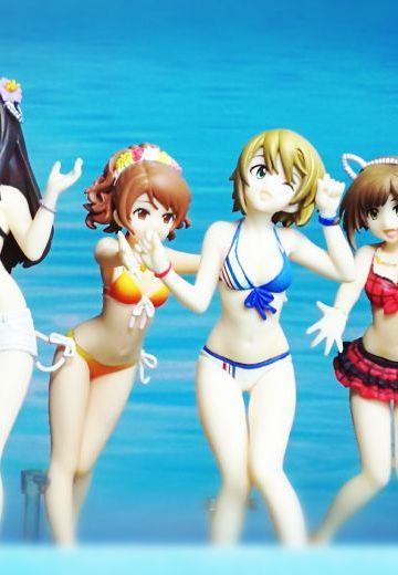 夏日=清凉=泳装=奈子皮鼓大长腿